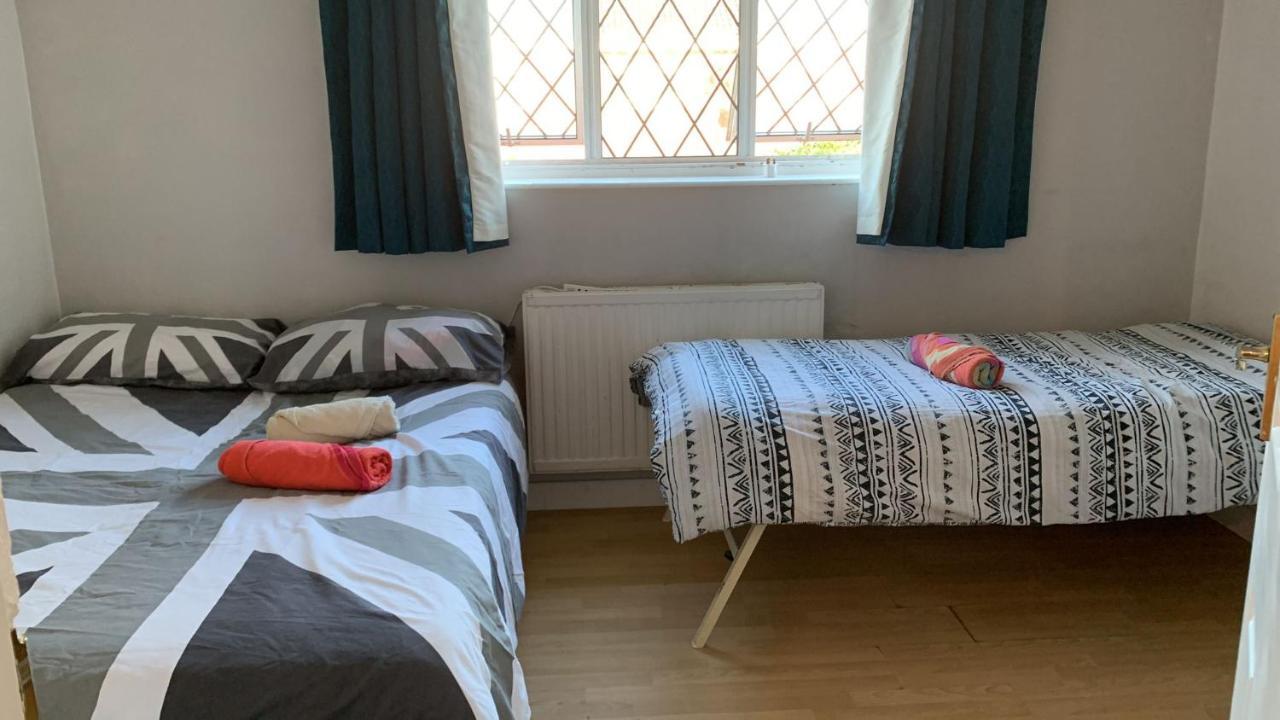 Private Room In Лондон Екстер'єр фото